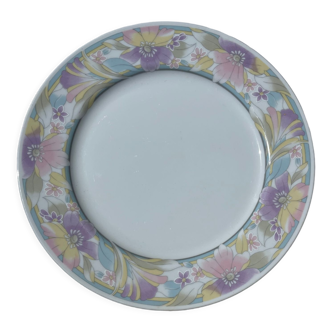 Porcelain plate morning flowers