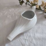 Duo de saucières porcelaine blanche ancien biberon malade
