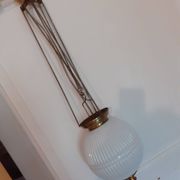 Suspension ancienne en opaline et laiton