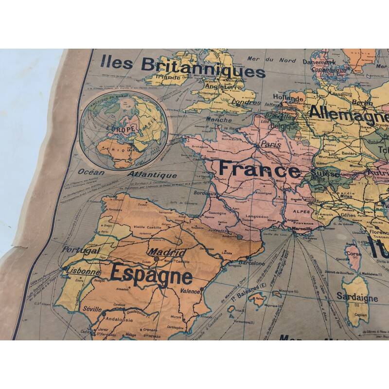 World map by P. Vidal de la Blache