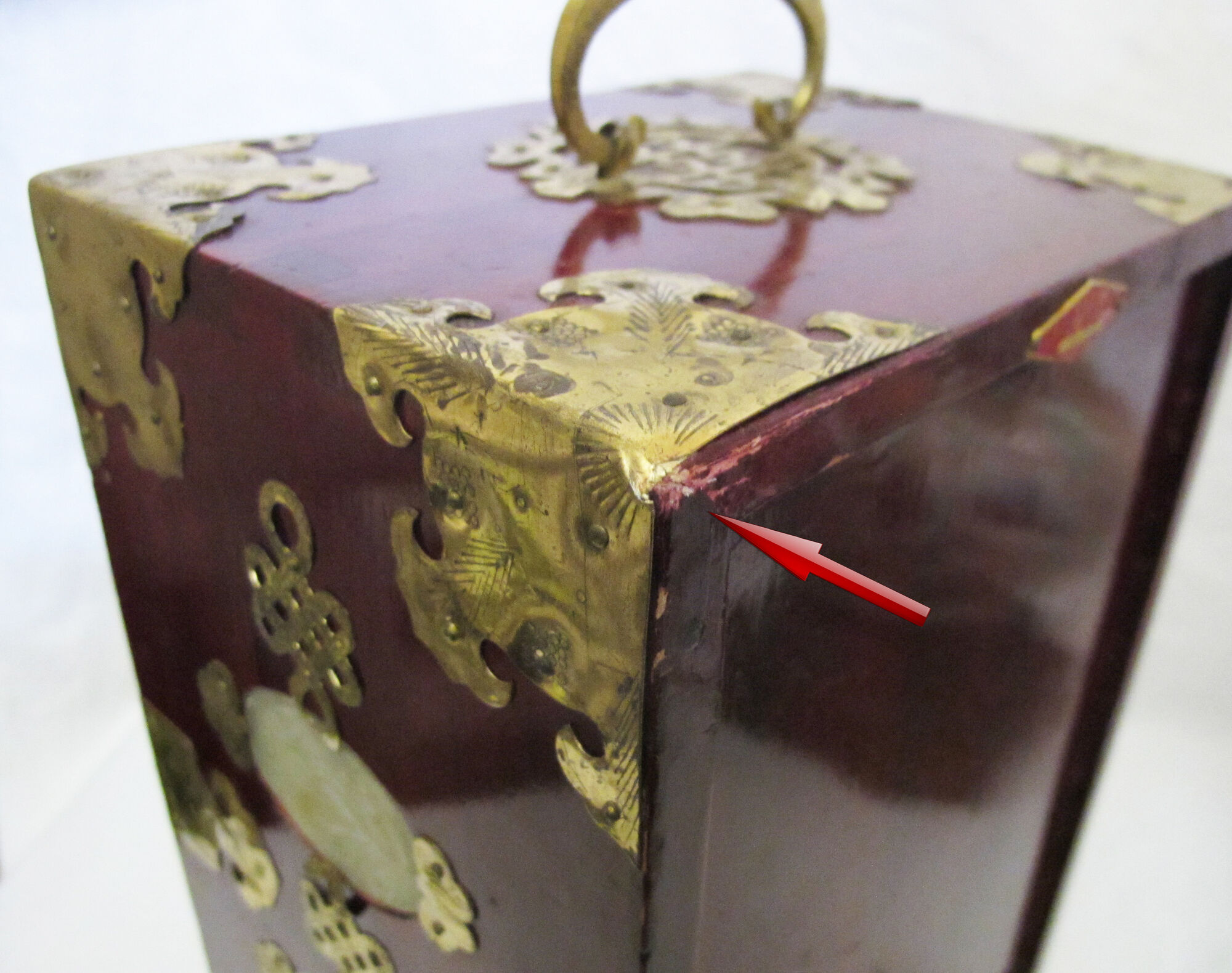 Wooden jewelry box adorned with Chinese jade plates