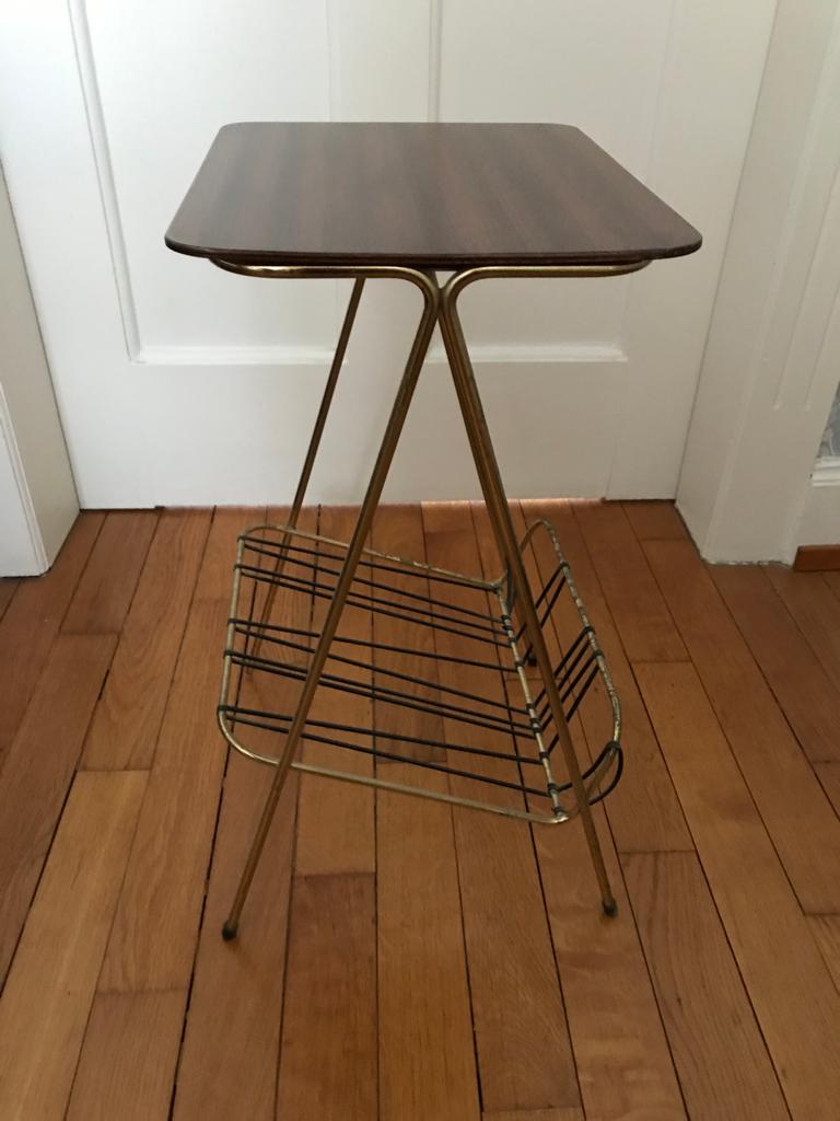 Small vintage table carries 60s review