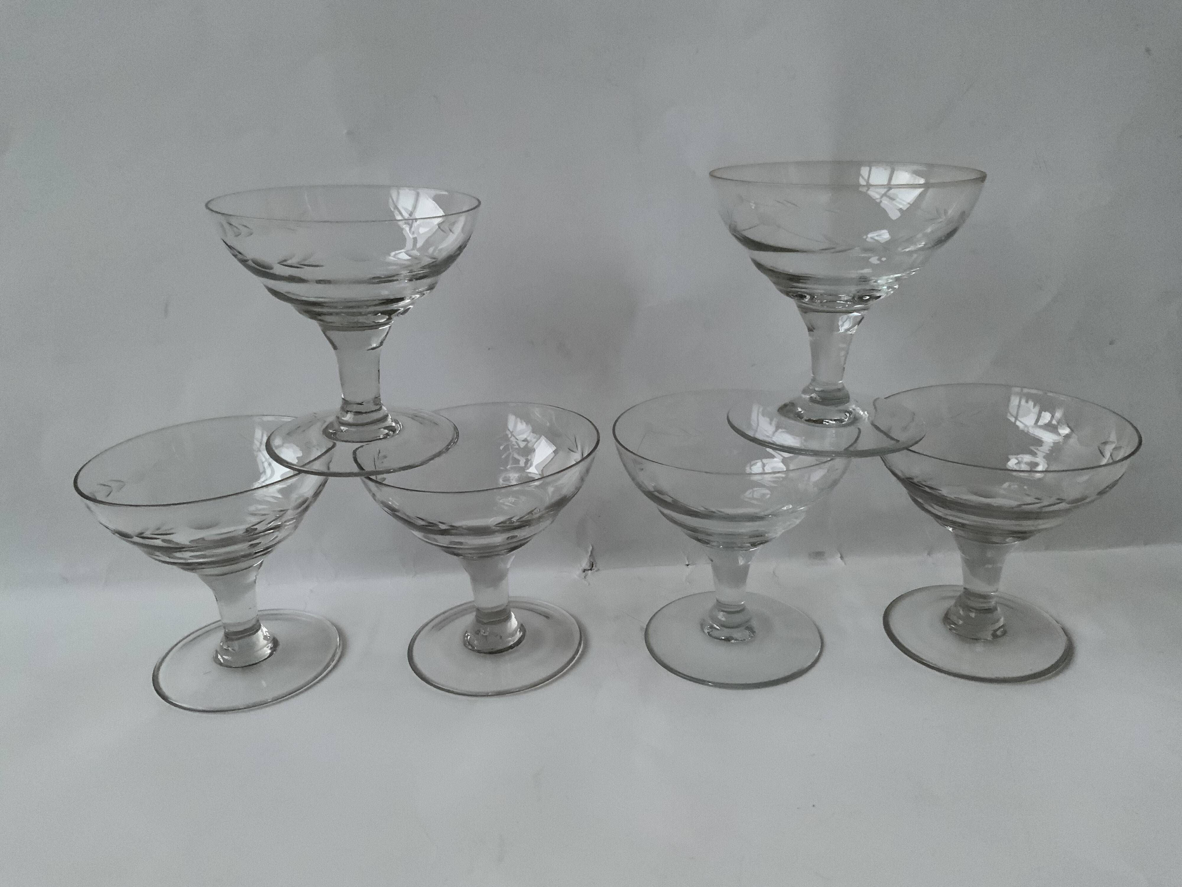 Selency champagne glasses x Monoprix Croisé Laroche