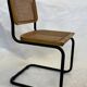 Ensemble de 4 chaises Cesca B32 conçues par Marcel Breuer, cadre noir.