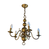 Dutch chandelier 5 fires