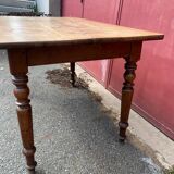 Oak table