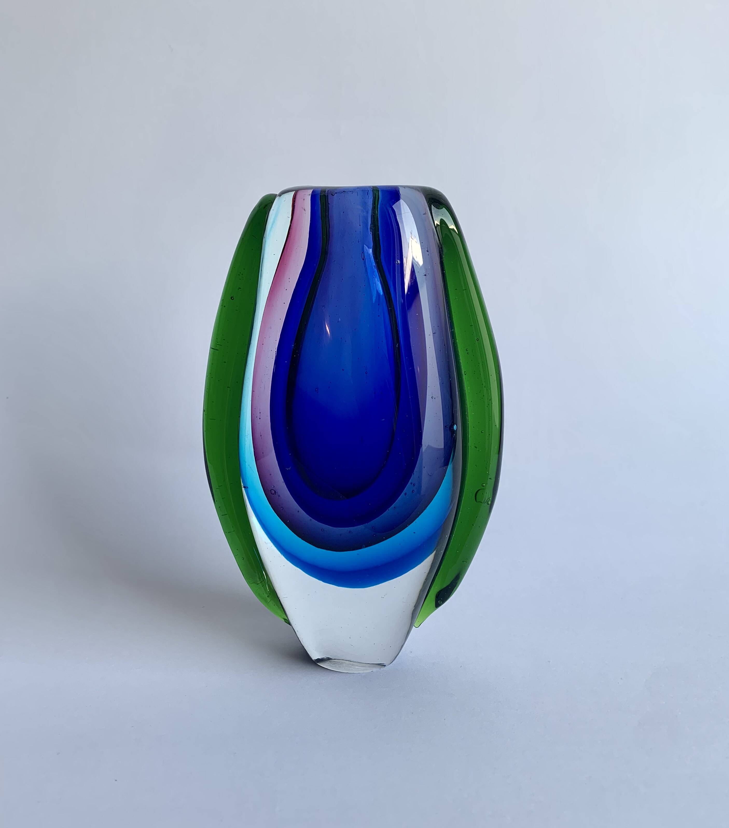 Murano Sommerso Art Galss Vase