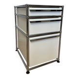 USM Haller wheeled caisson in Pure White