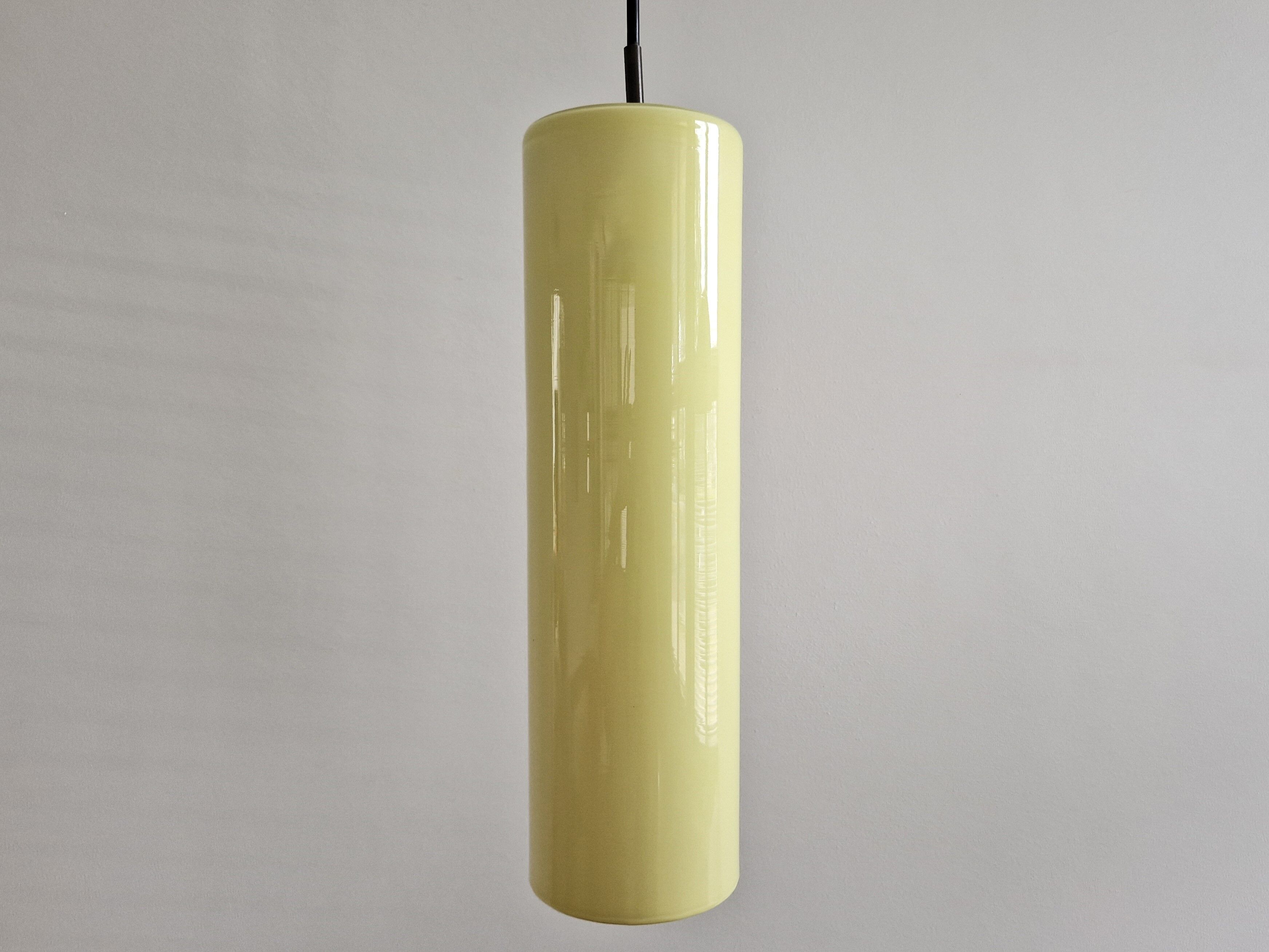 Large yellow Murano glass pendant lamp by Massimo Vignelli for Venini, Italy 1960's