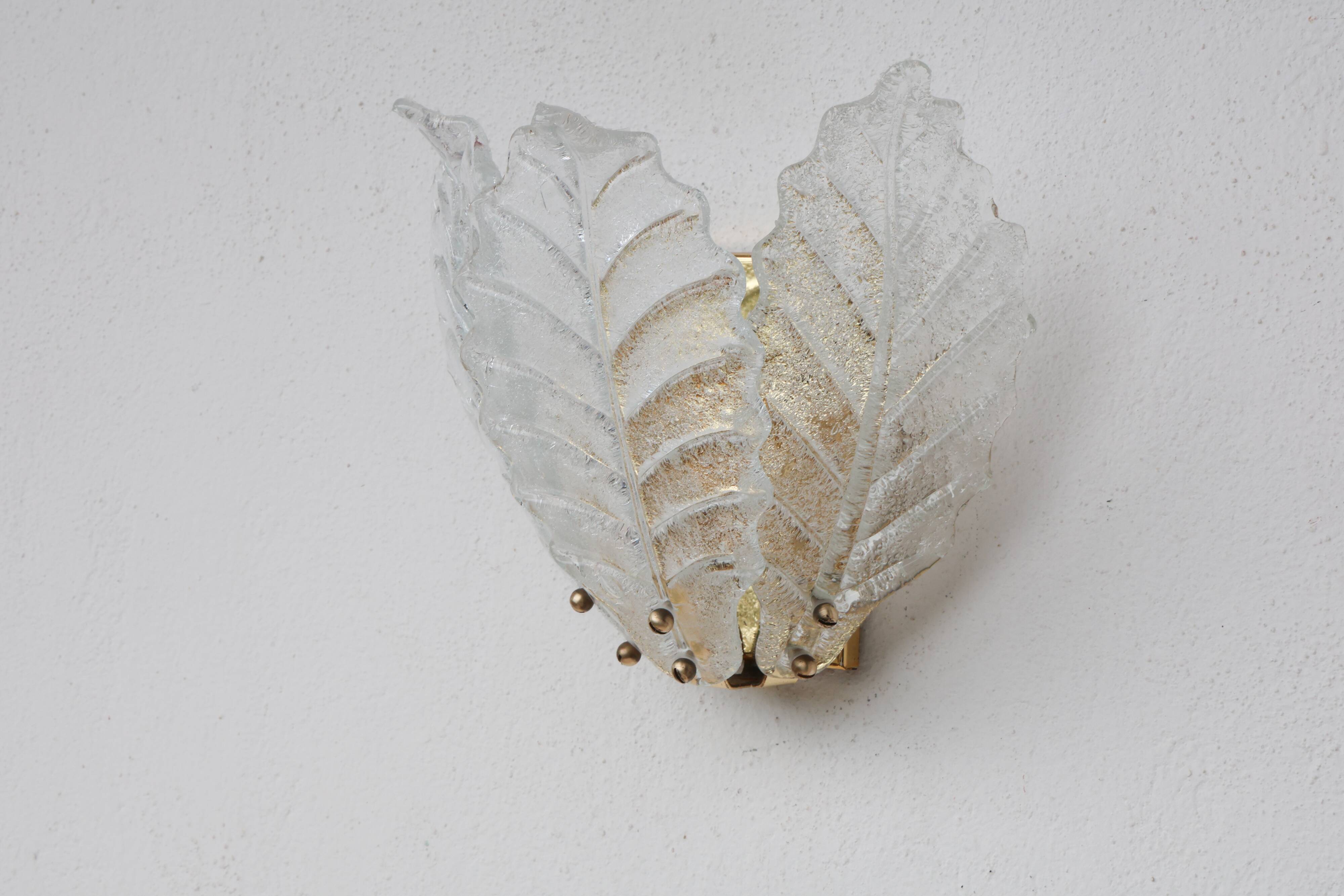Set of 2 Taormina, Elegant Murano Wall Light Transparent Leaves, 1970