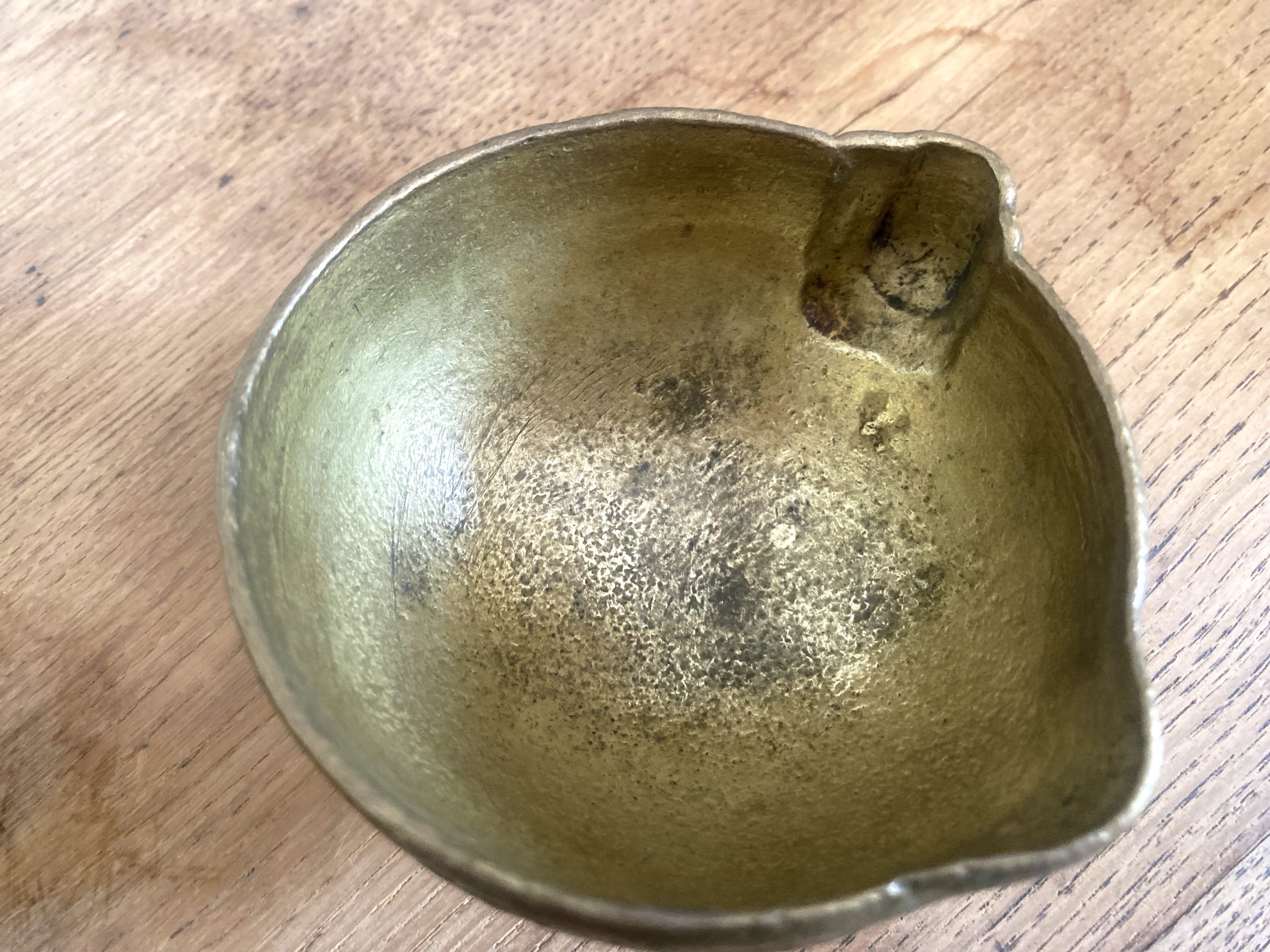 Empty bronze pocket or cup - old foundry ladle head