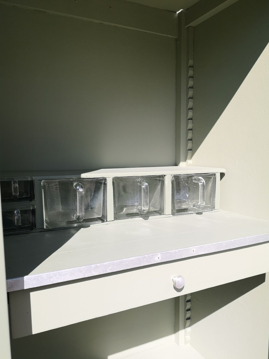 Renovated compact Mado buffet