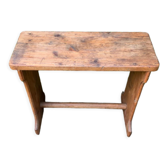 Wood bench