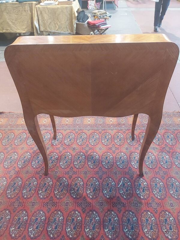 Bureau de pente, dos d'âne, scriban, bureau