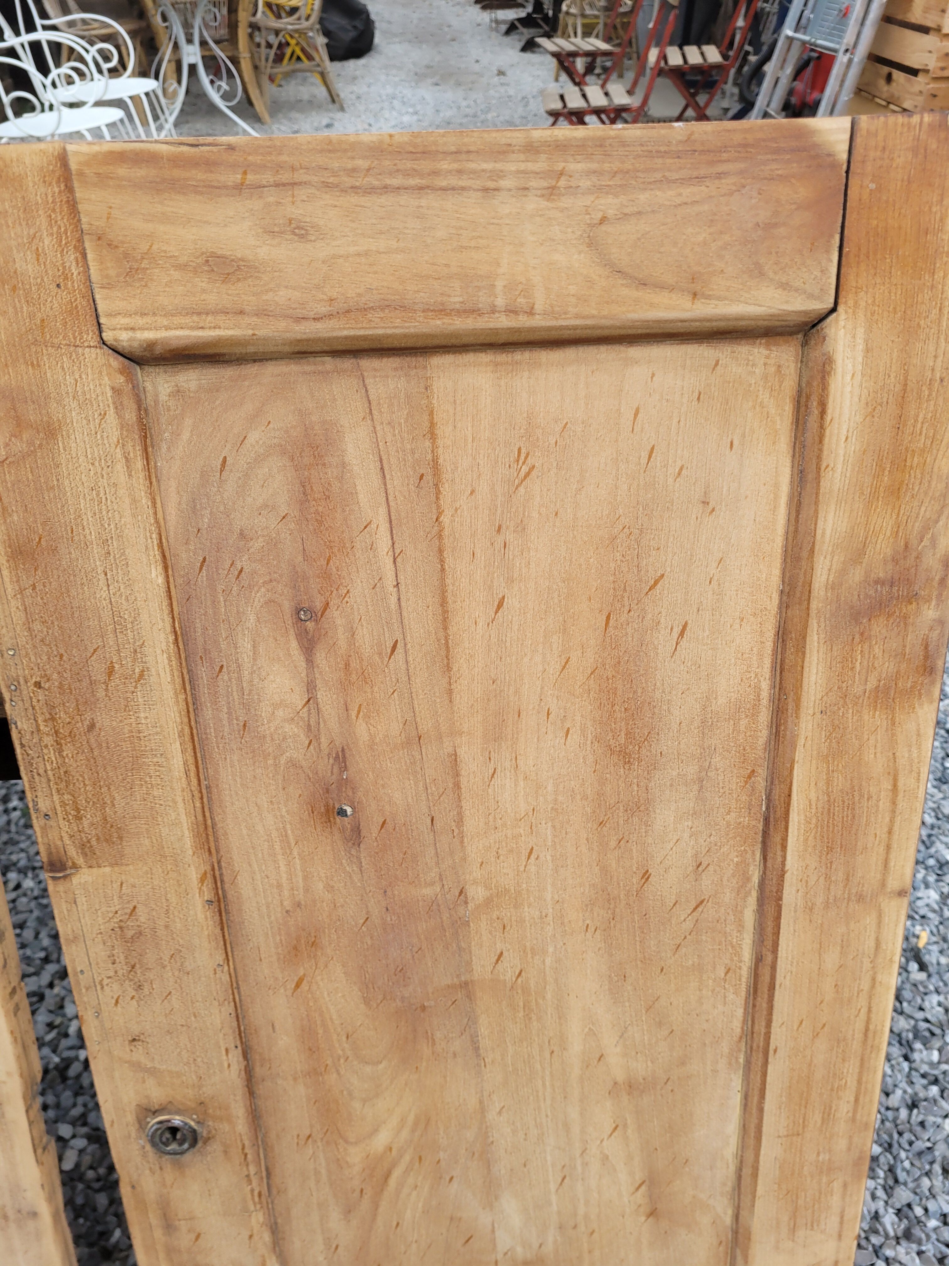 Paire de portes ancienne en merisier