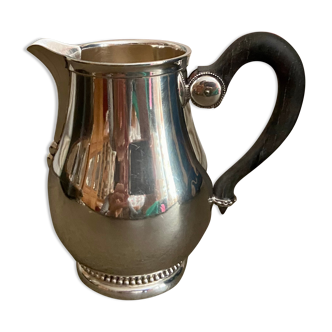 Creamer with silver metal beads