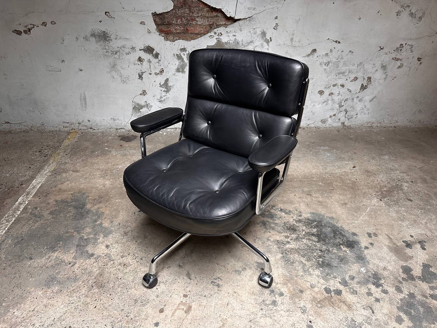 Vintage bureaustoel Herman Miller lobby chair