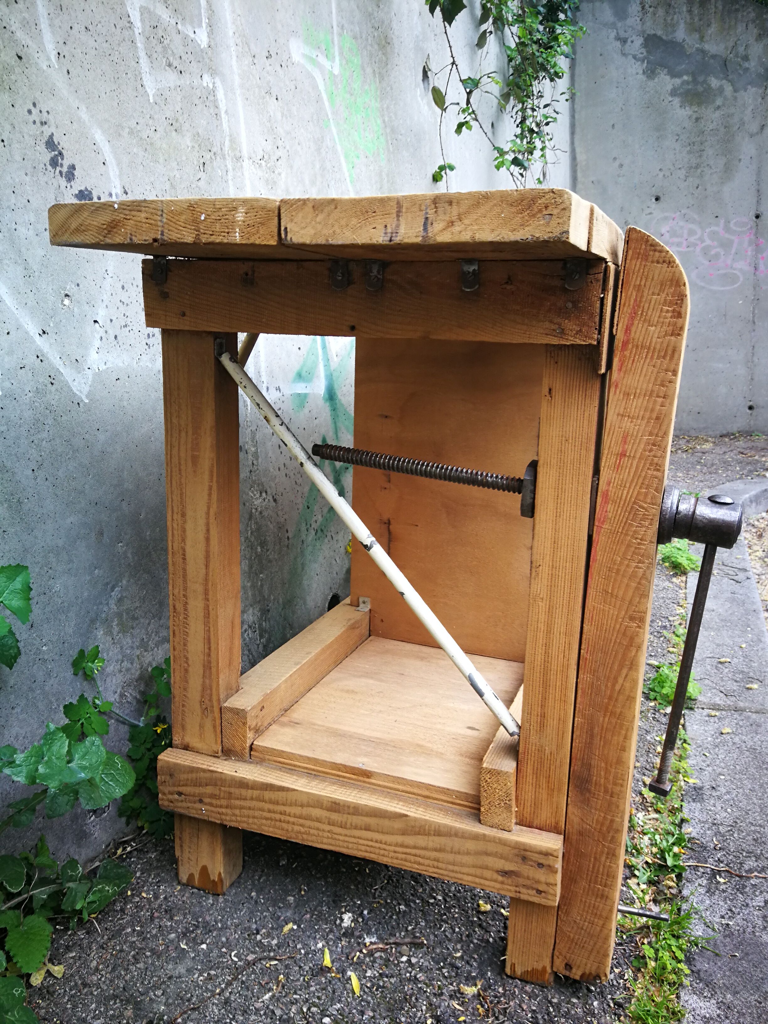 Meuble de métier établi ancien en bois