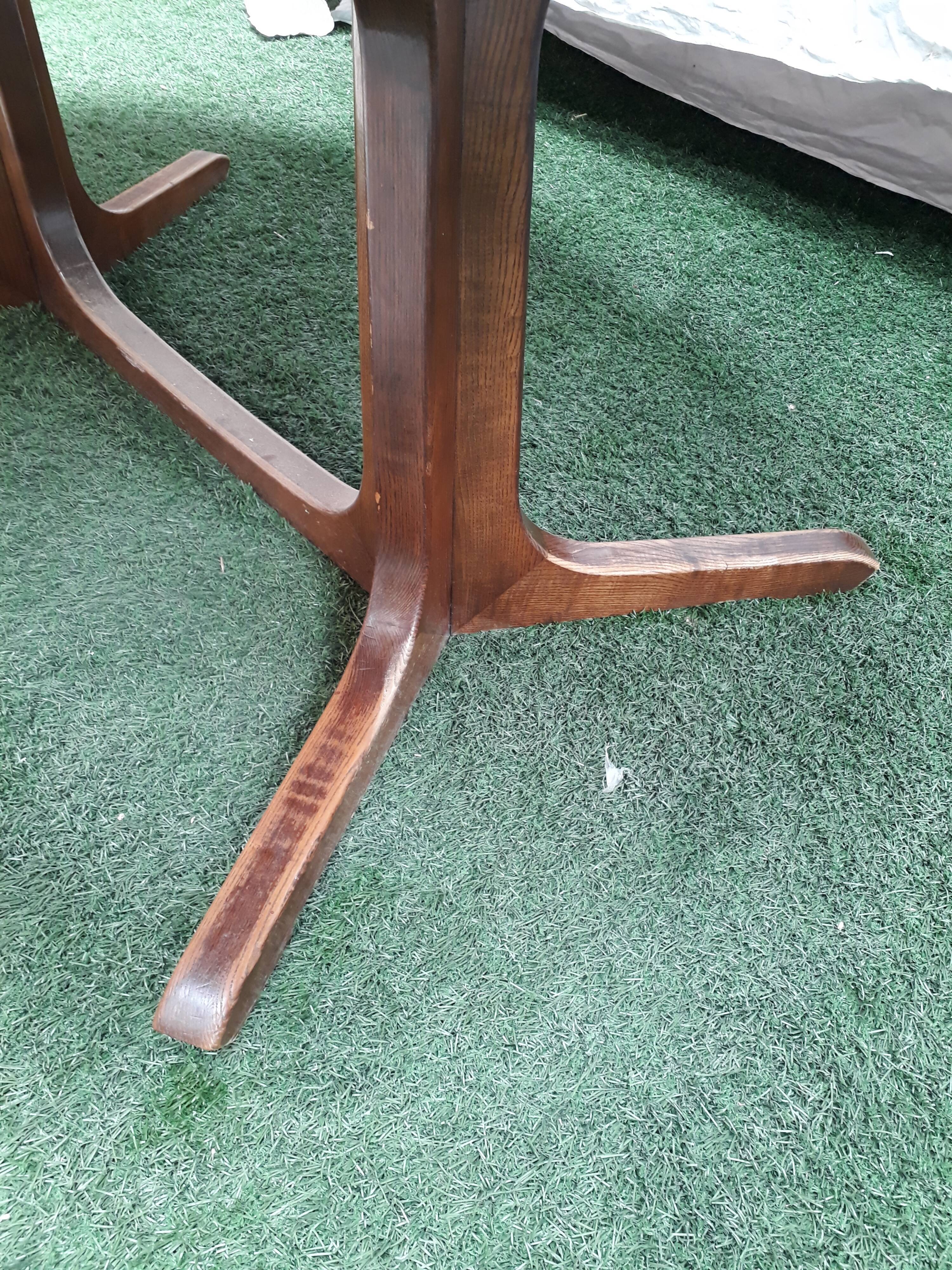 Table Baumann 50 years, oval