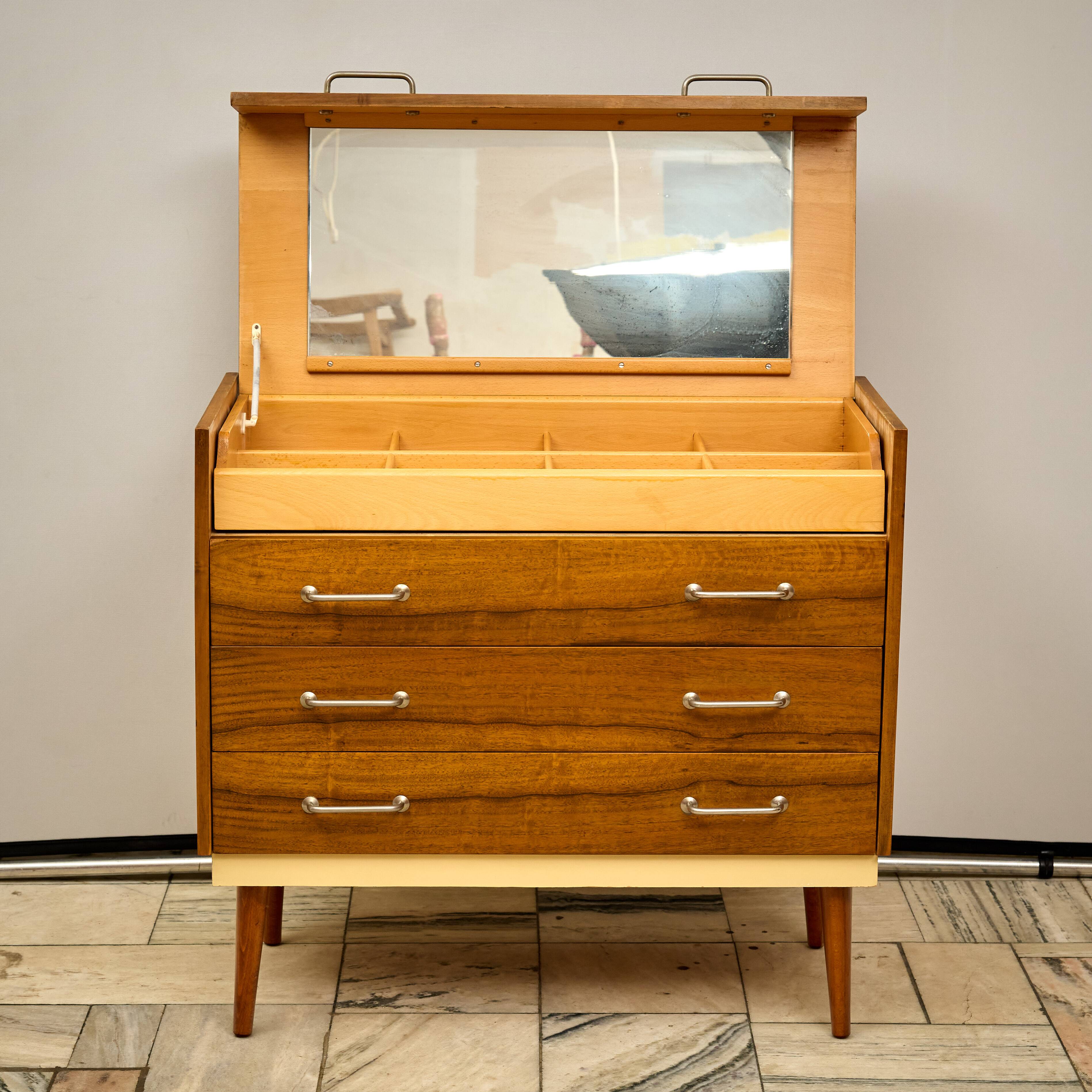 Commode vintage / Coiffeuse, années 1960 Tchécoslovaquie
