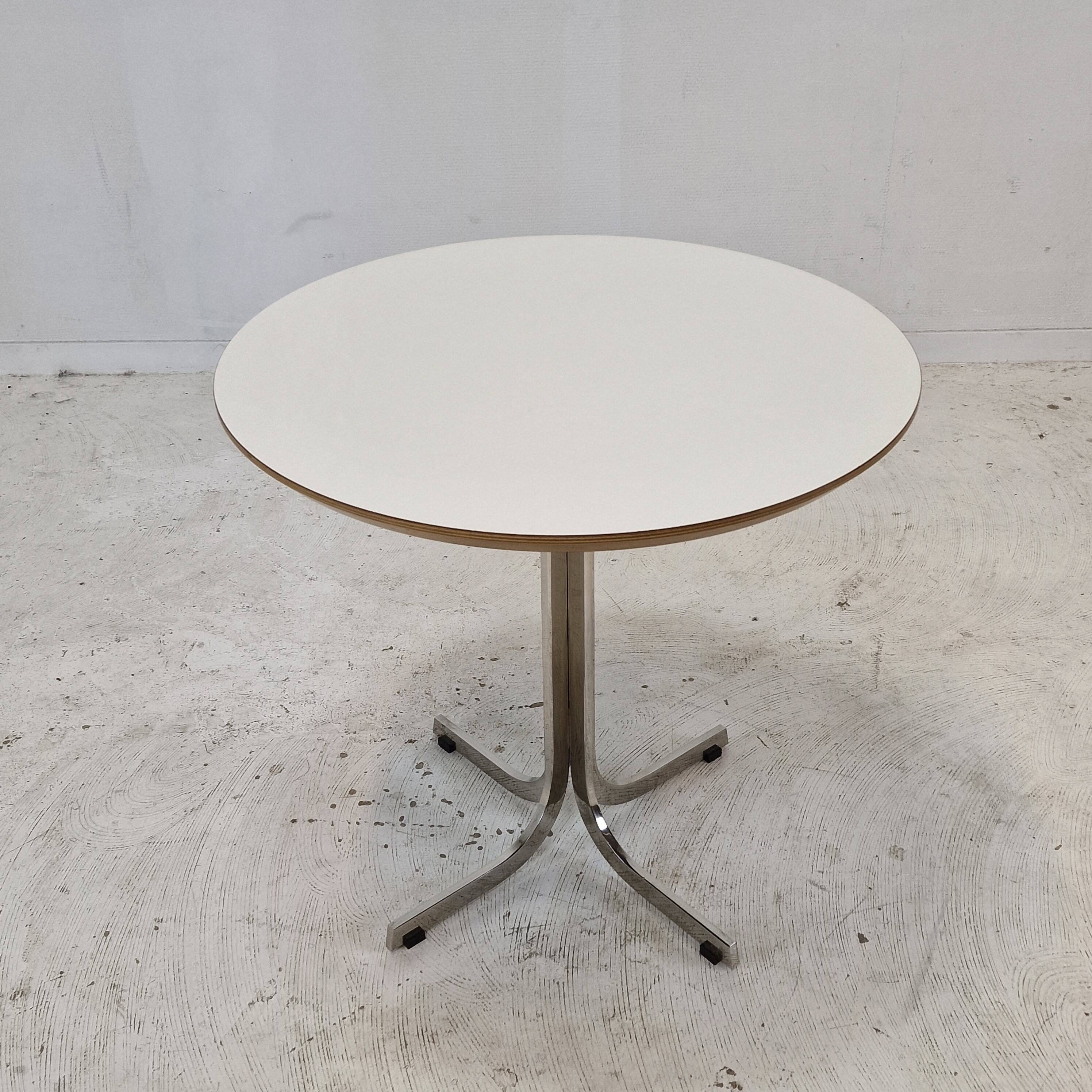 "Circle" Coffee or Side Table by Pierre Paulin for Artifort