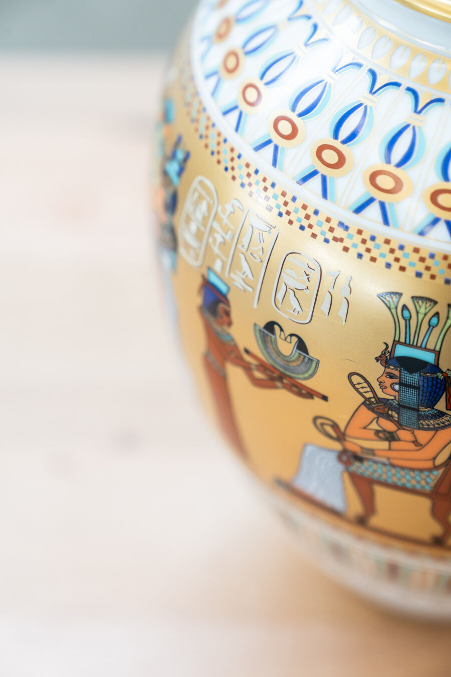 Kaiser "Theben" set of 2 porcelain vases, Egyptian motif.