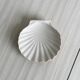 Coupelle en forme de coquillage bicolore, porte-savon