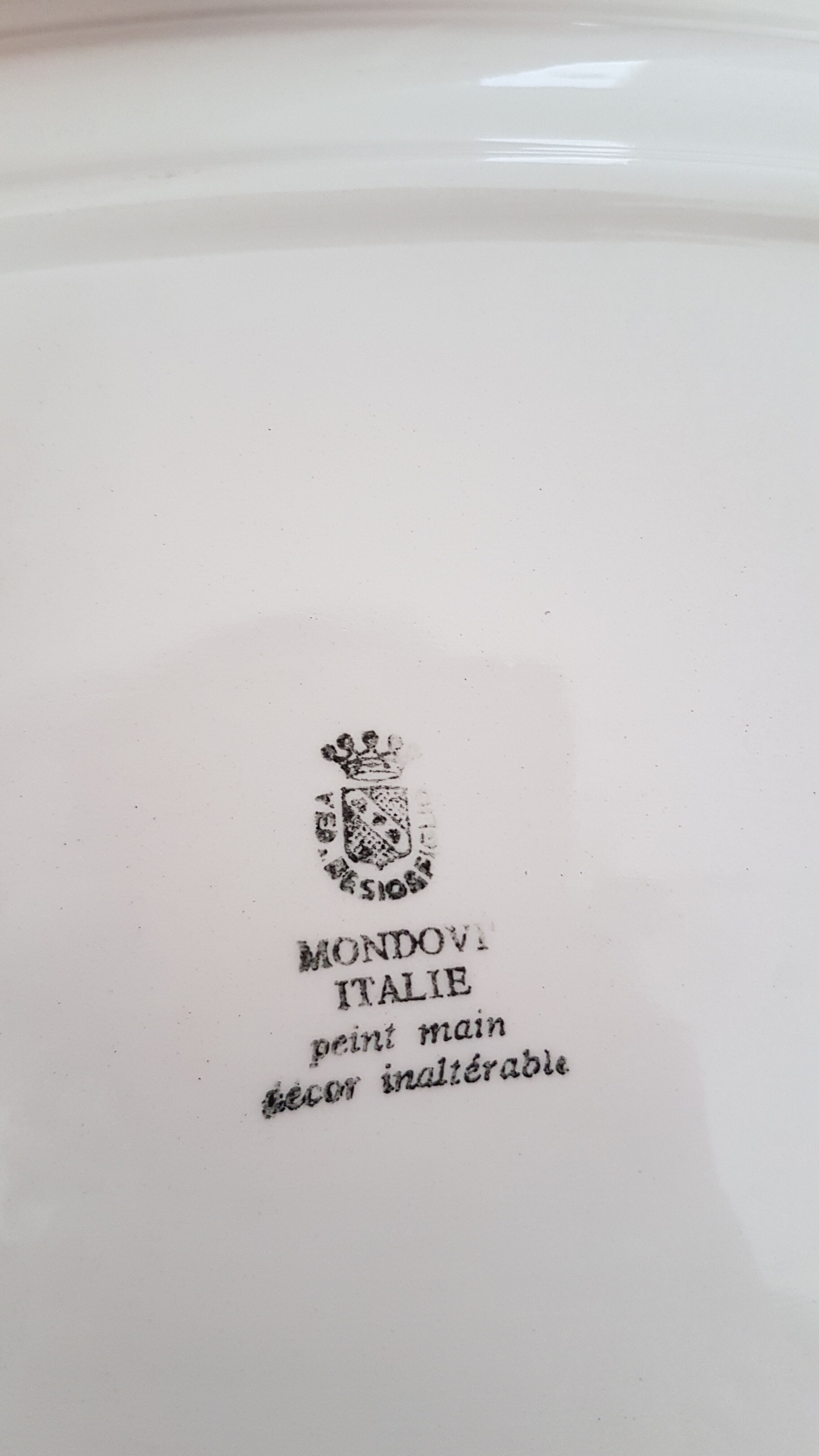 Set of three Italian dishes