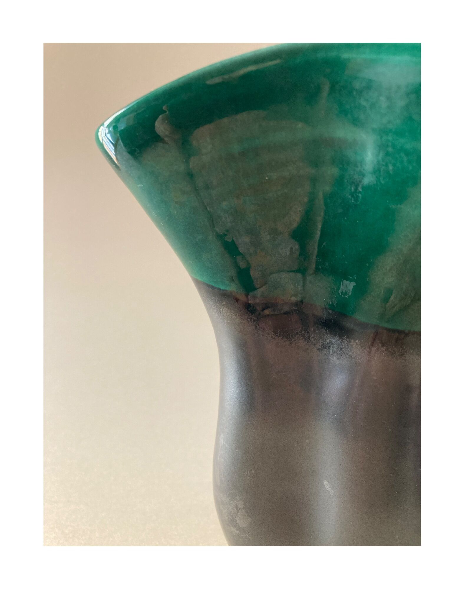 Ceramic vase