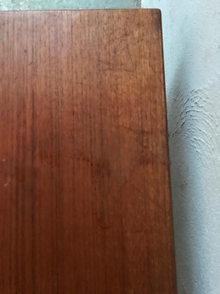 Sofa tip coffee table