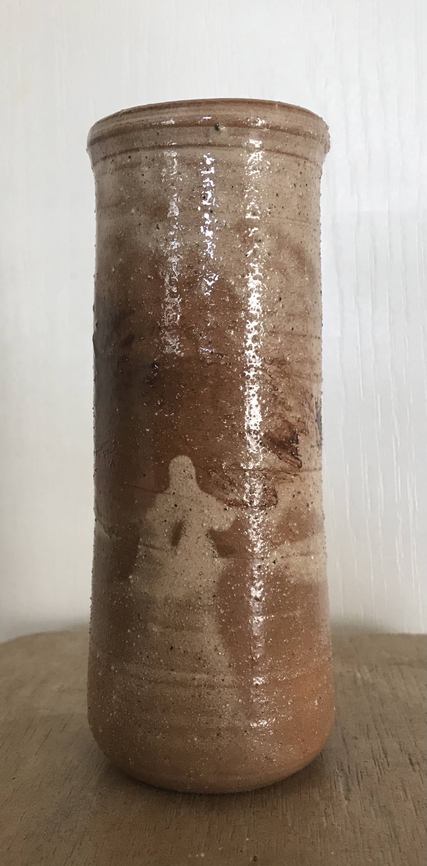 Vase vintage forme rouleau en grès émaillé beige/marron