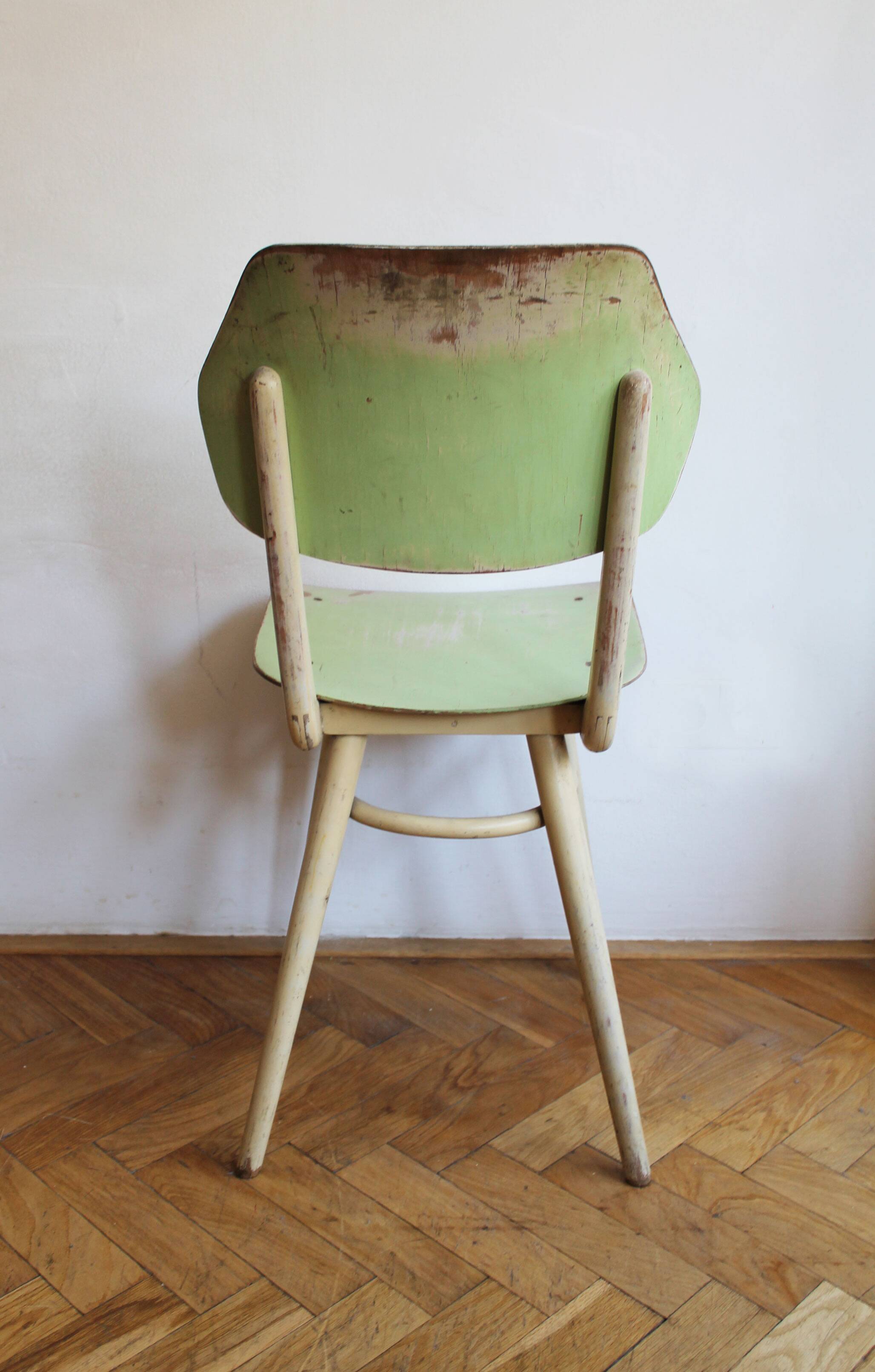 Set of 6 vintage TON chairs in painted wood, Czechoslovakia, 1964