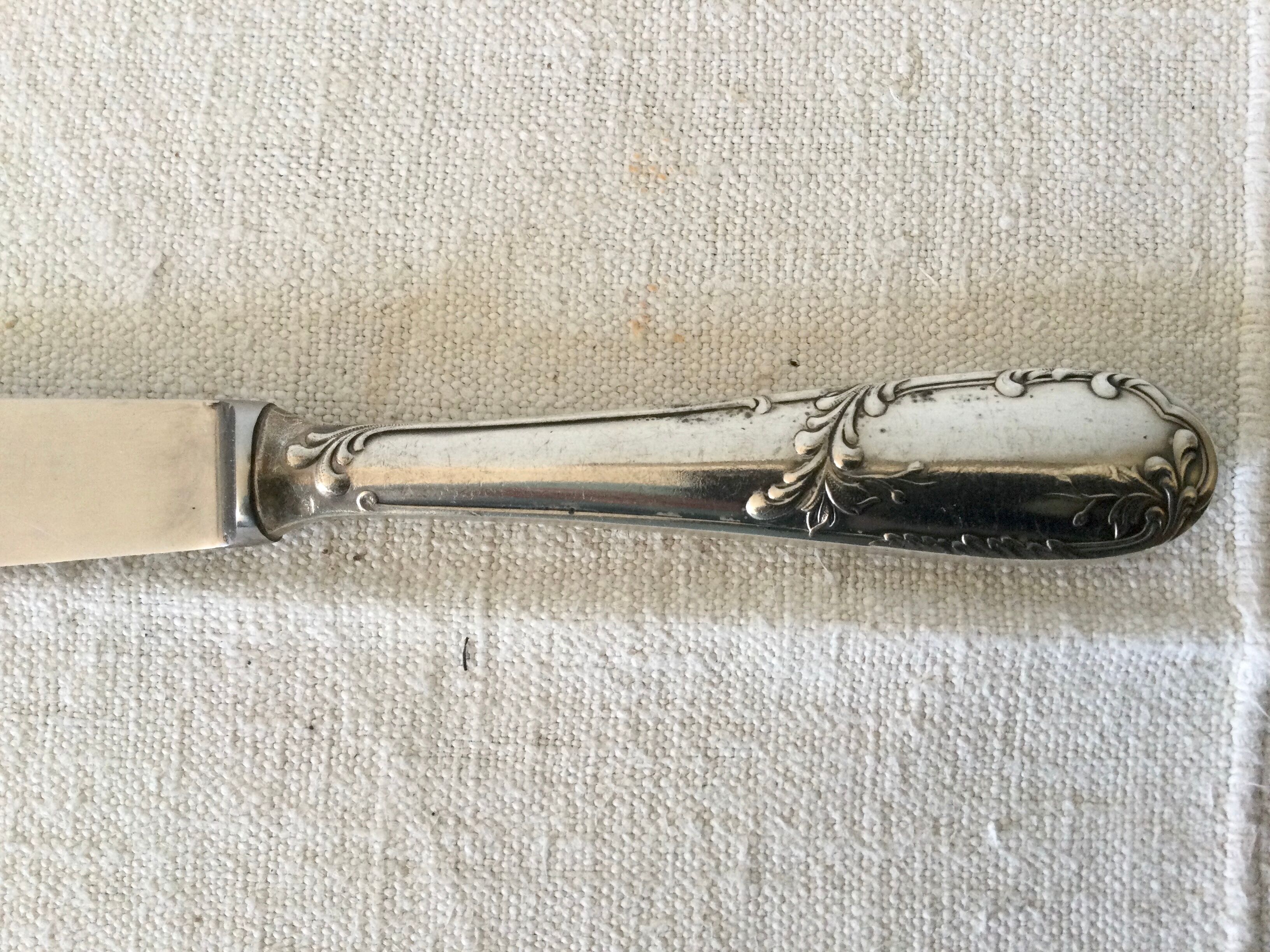 Cheese knives or silver metal dessert