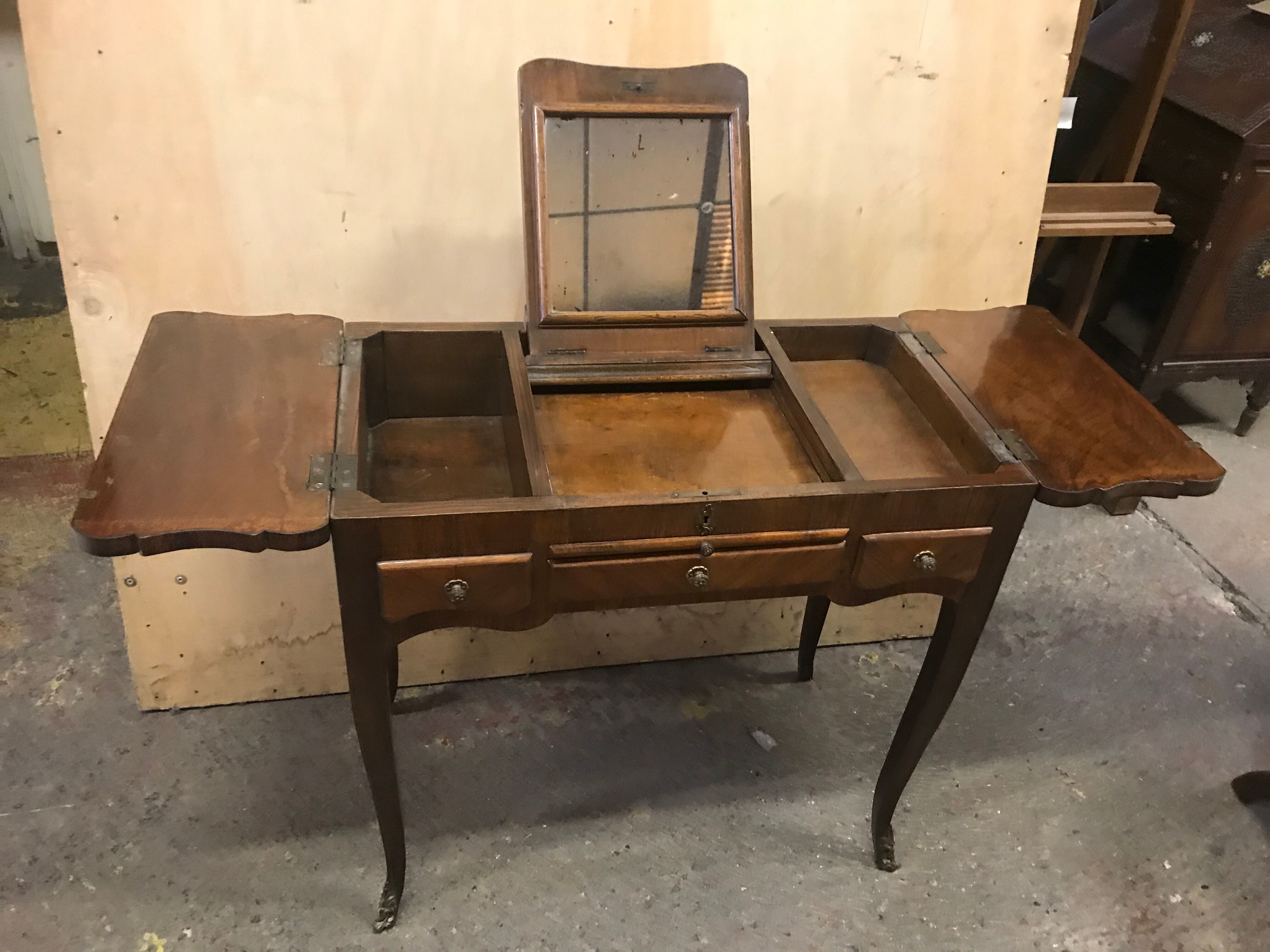 Hairdresser Louis XV style marquetry