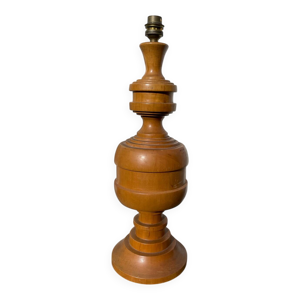 Grand pied de lampe en