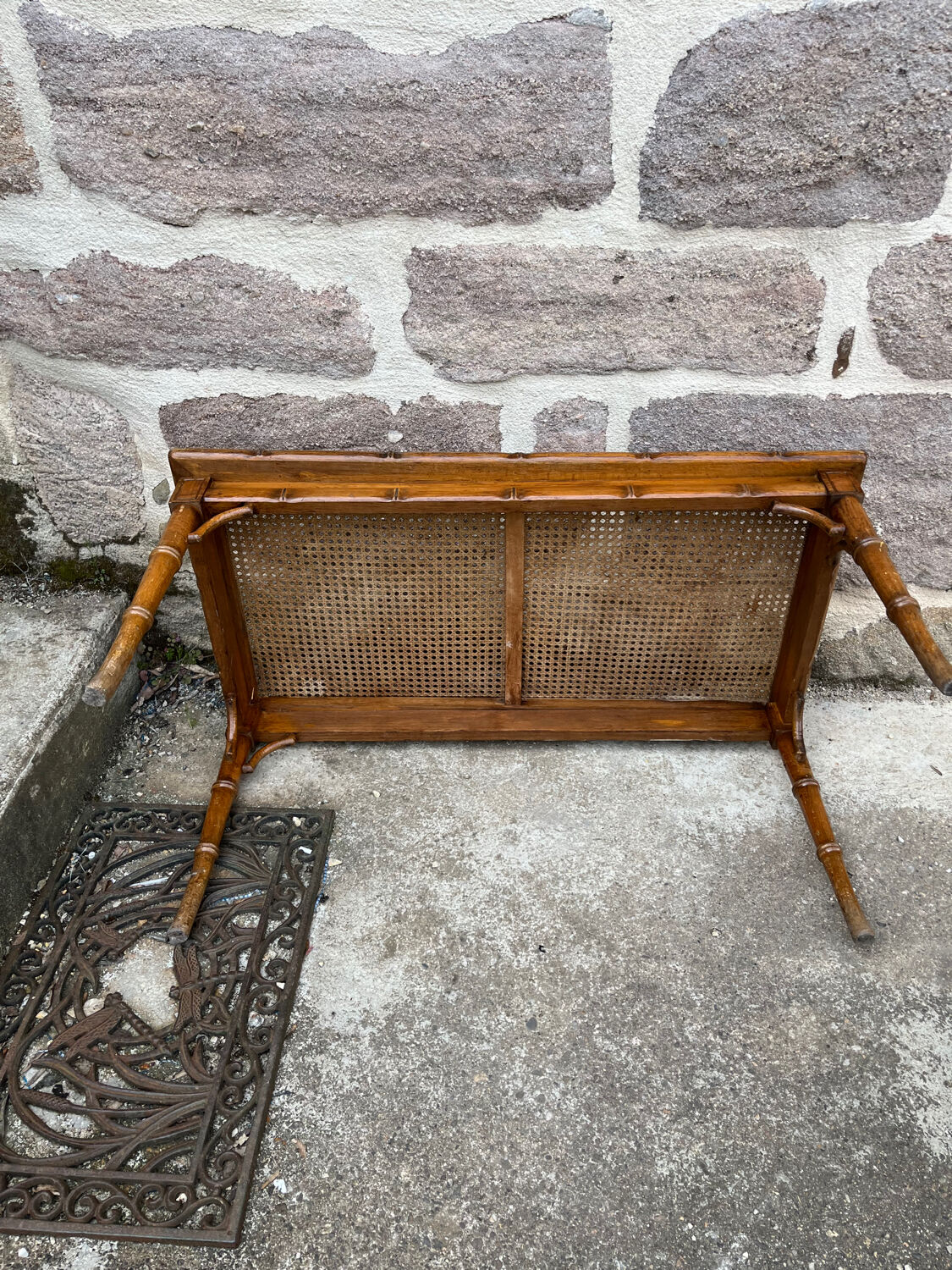Canning coffee table