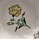 Lots de 4 assiettes creuses, Modèle embrun, aux motifs à fleurs jaune. Estampillées Salins France.
