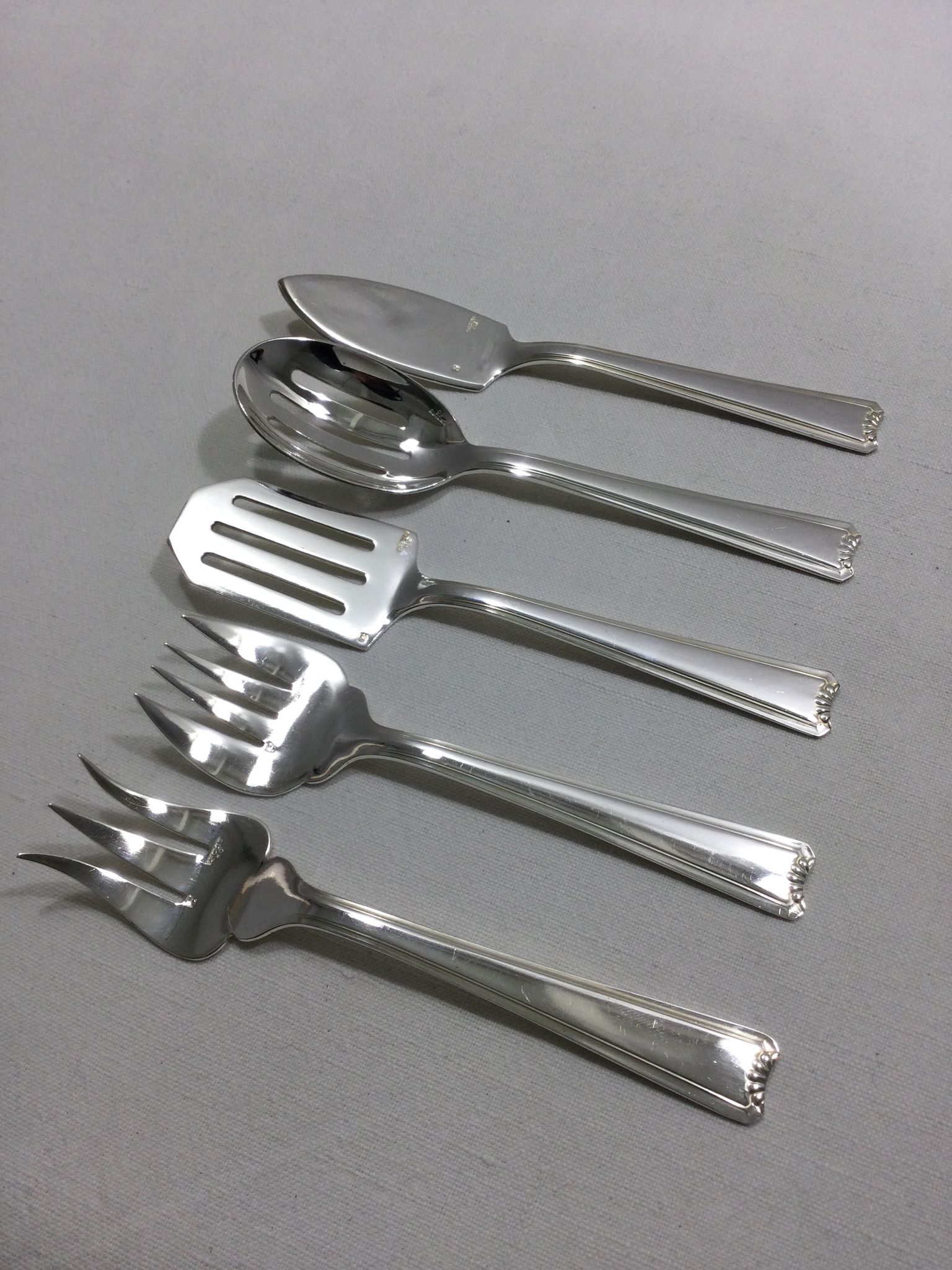Couverts à mignardises Ercuis