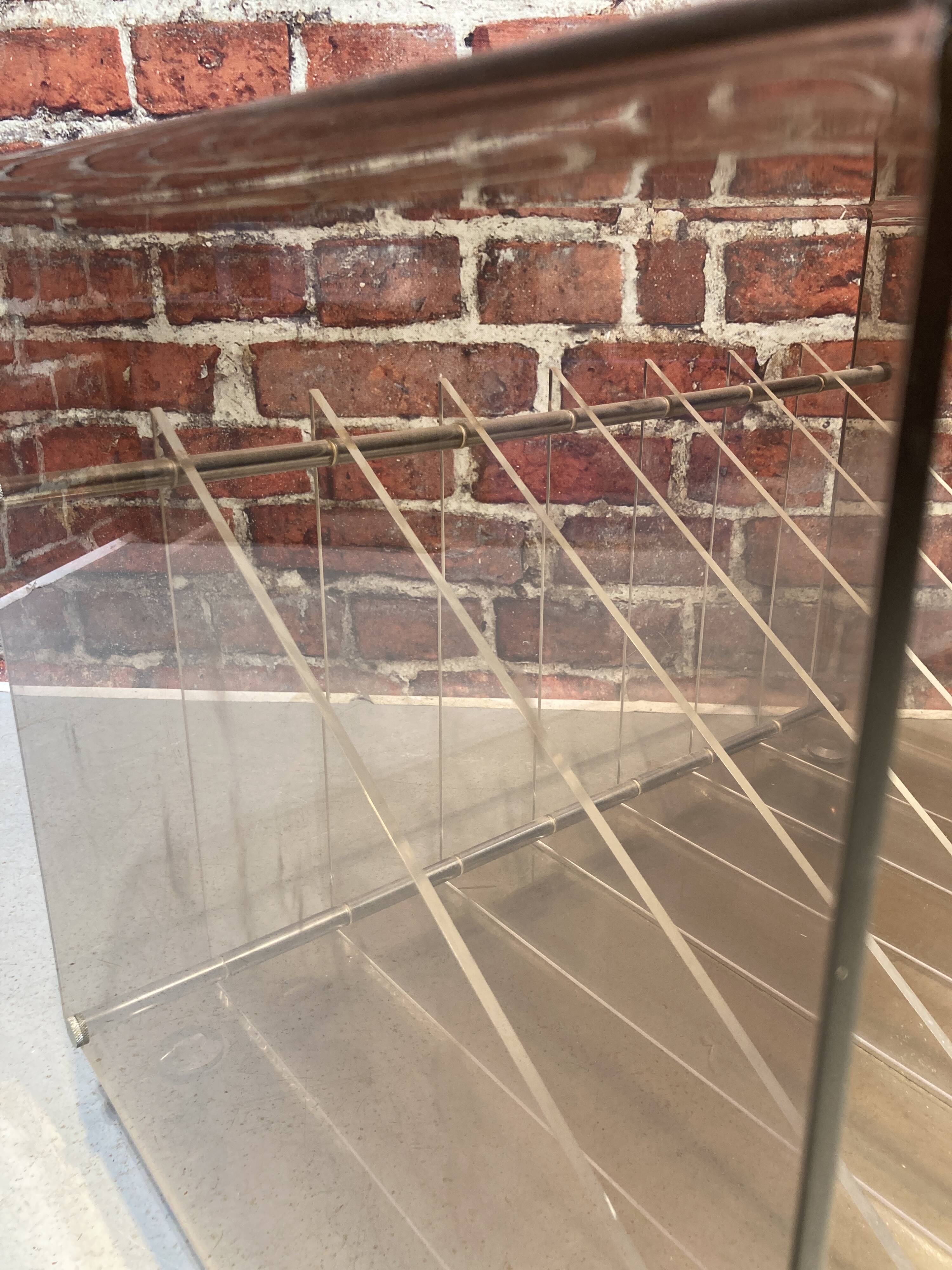 SHEPHERD PATENTS brand plexiglass vinyl rack