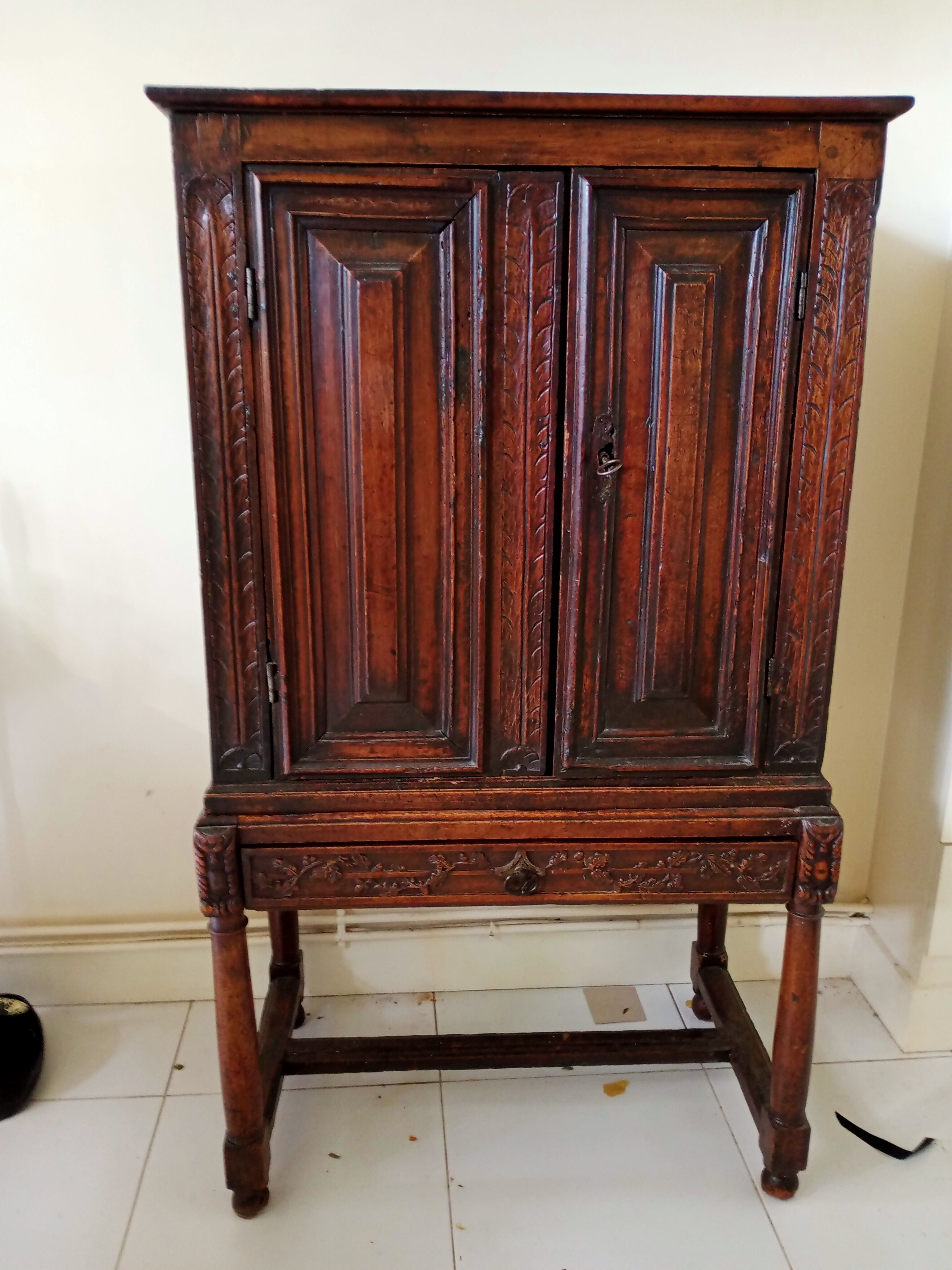 Buffet ancien