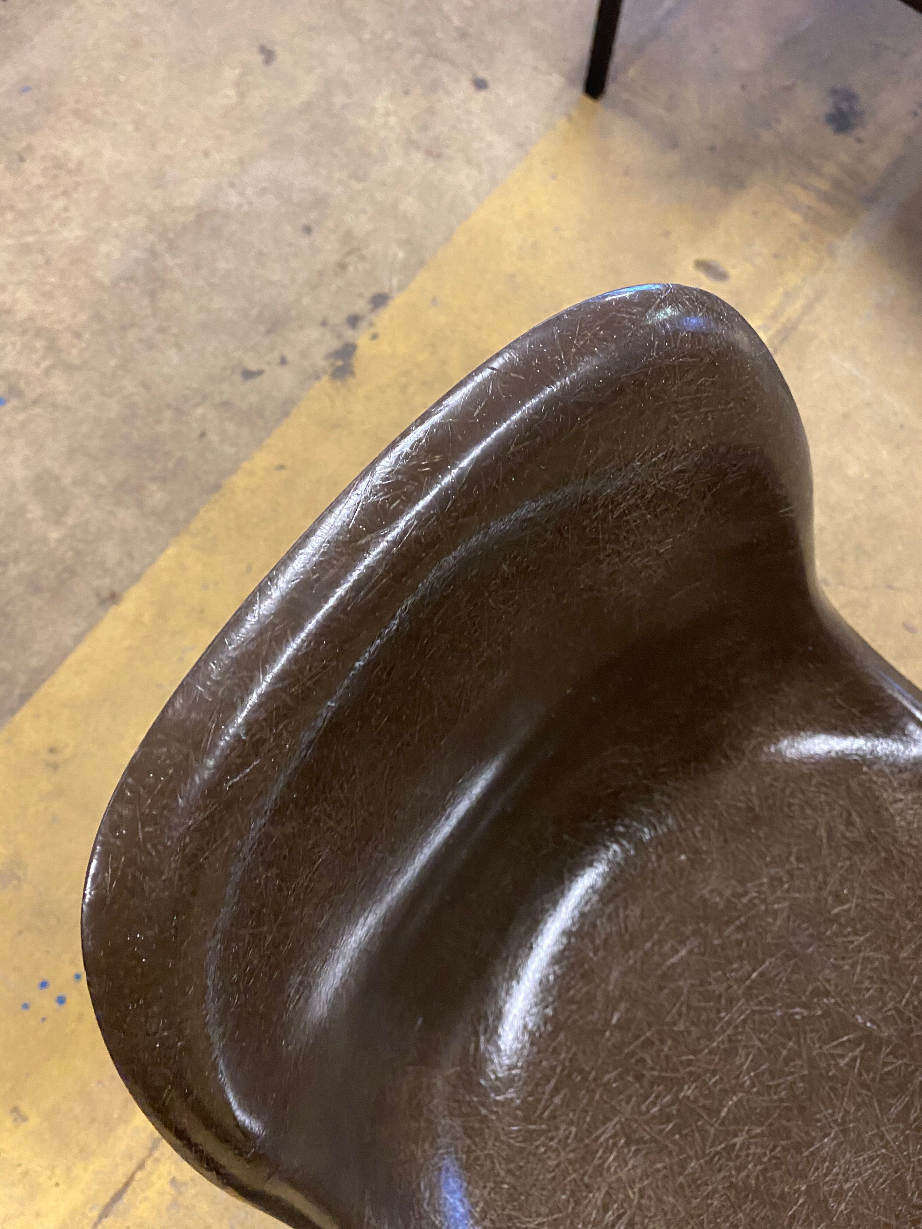 Pair of DSX chairs by Charles and Ray Eames Herman Miller edition