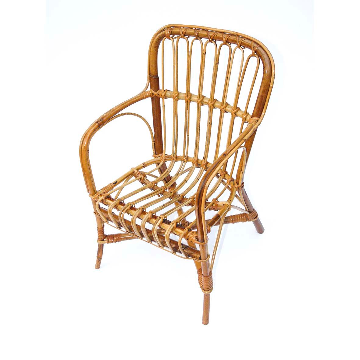 Stunning Vintage Scandinavian-style vintage rattan chair
