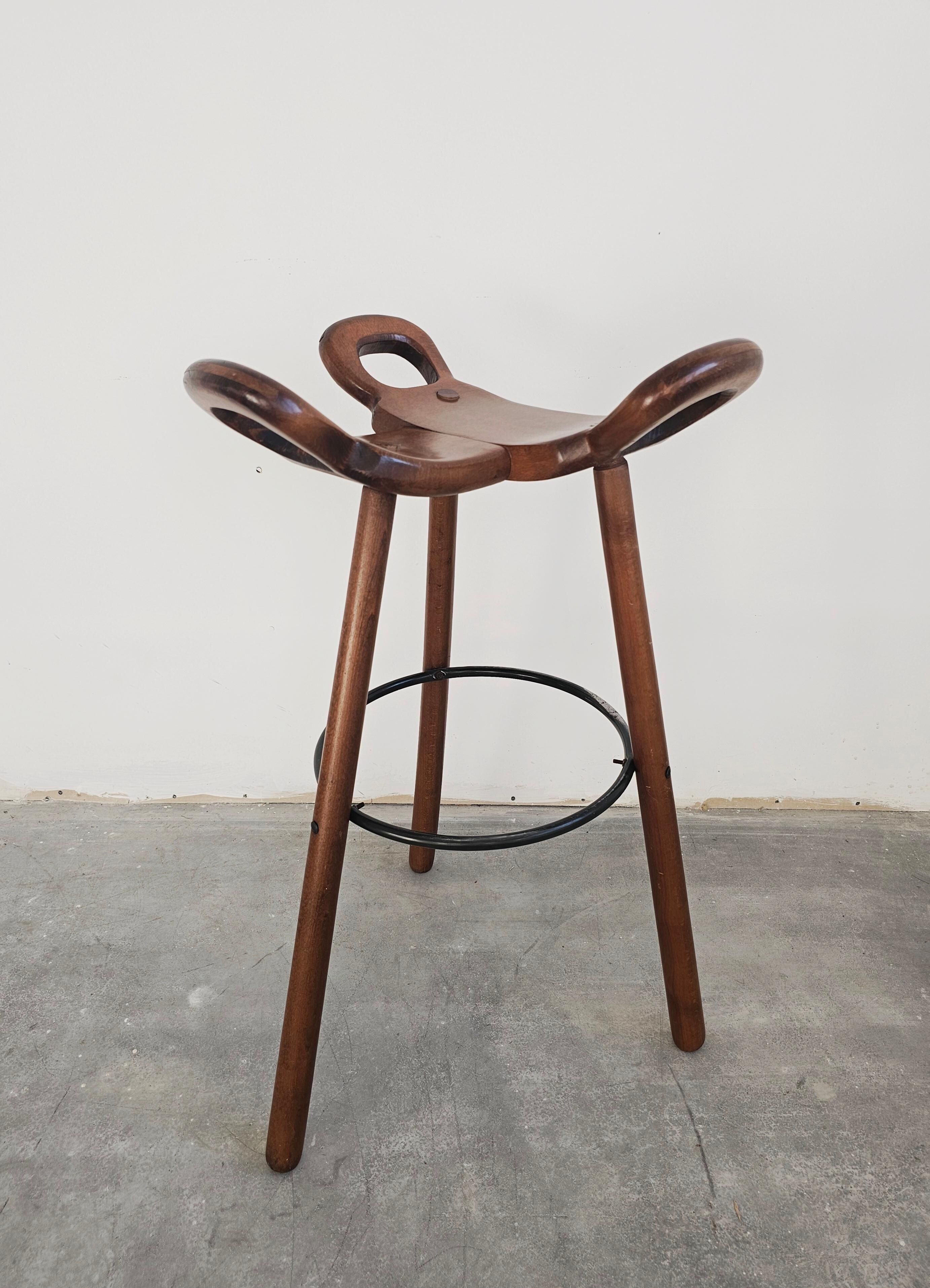 Brutalist bar stool "Marbella" in solid oak