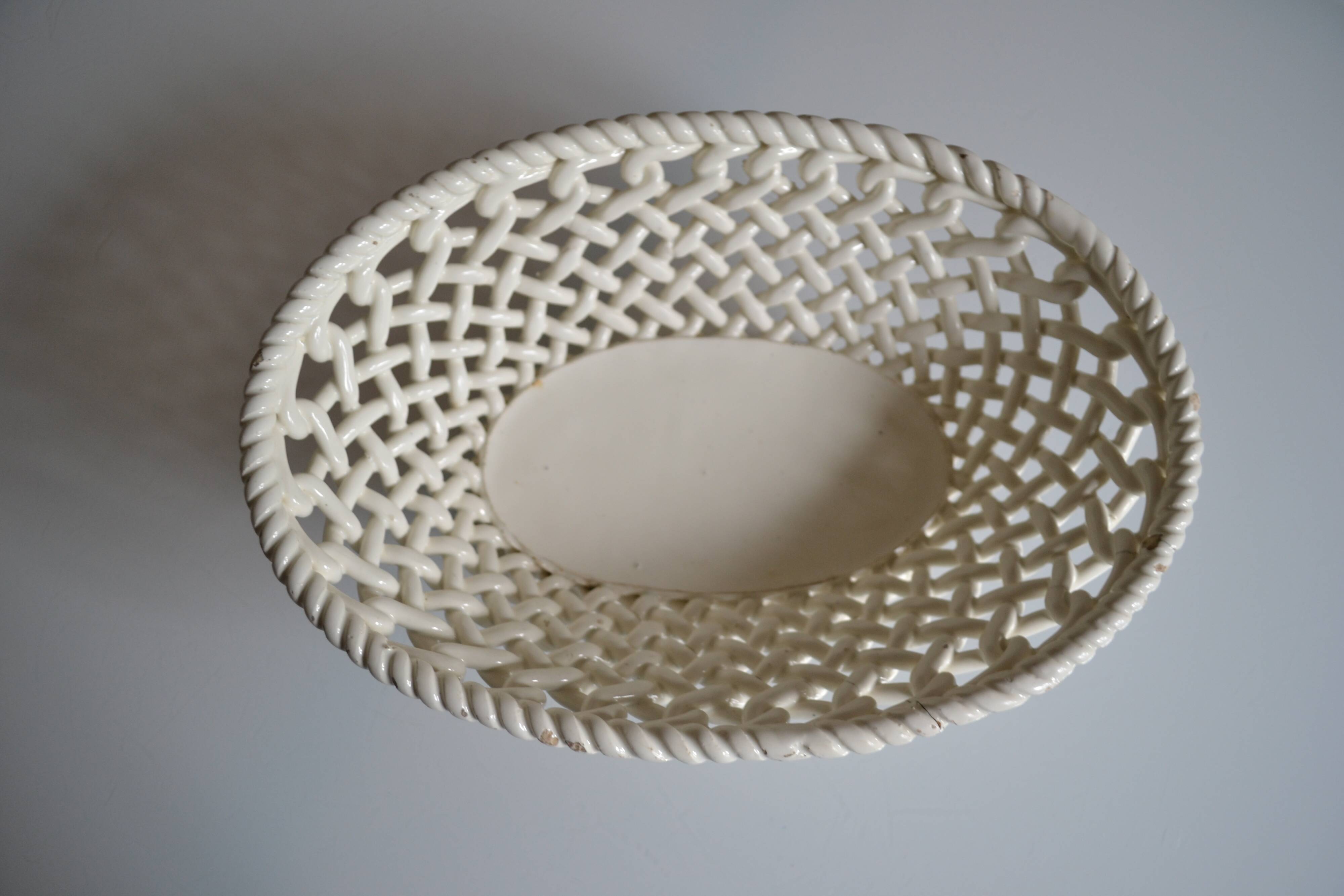 Woven ceramic oval fruit bowl or dish