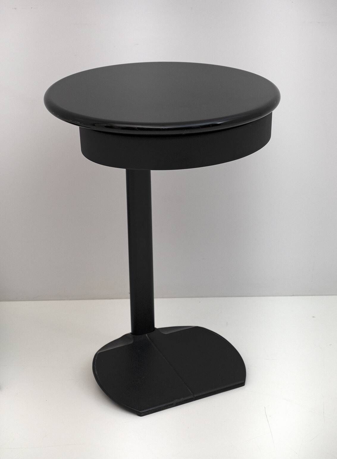 Design Studio Kairos Modern Italian Coffee Table "Servese" for B&B Italia,