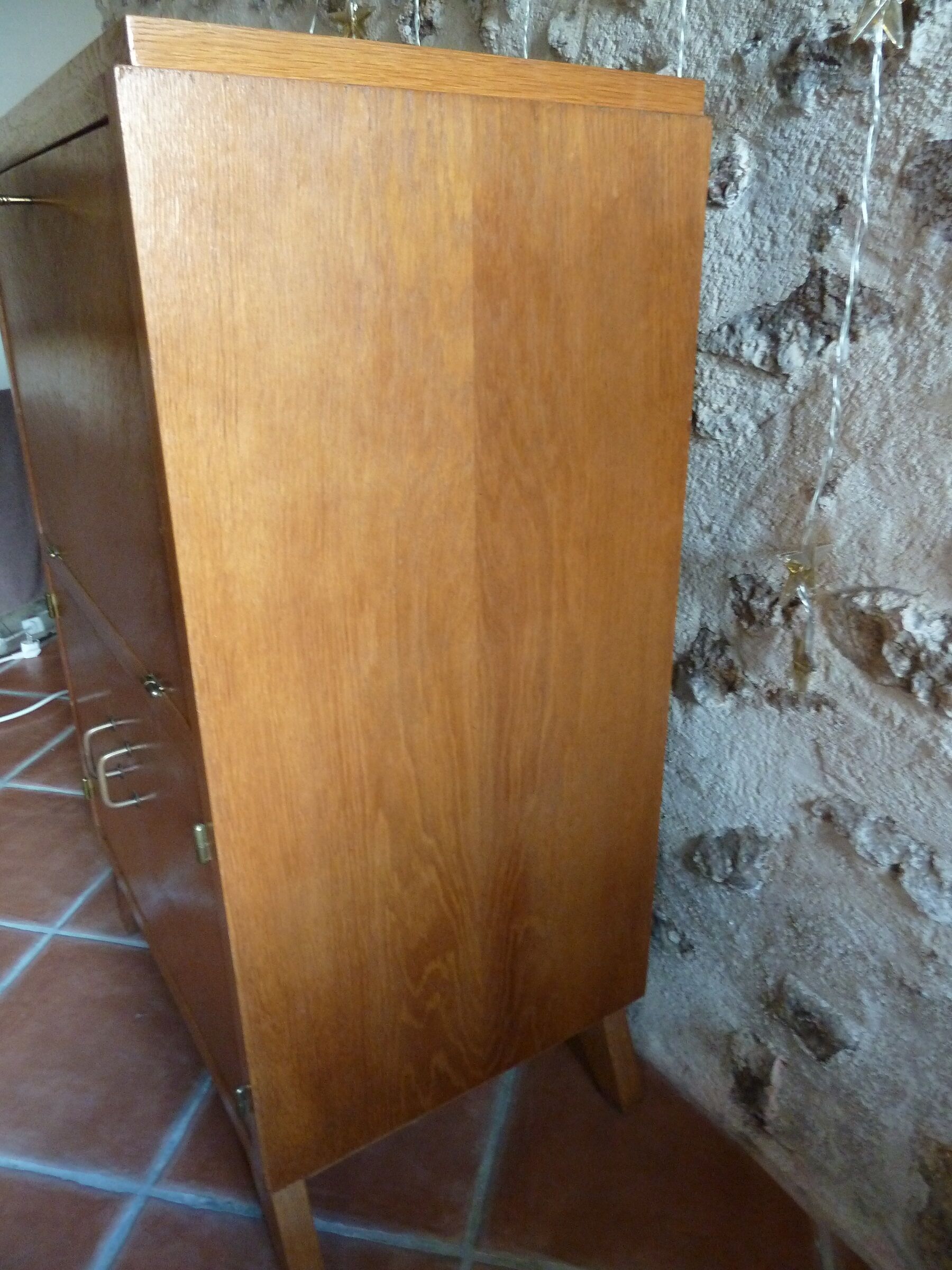 Retro storage cabinet-buffet