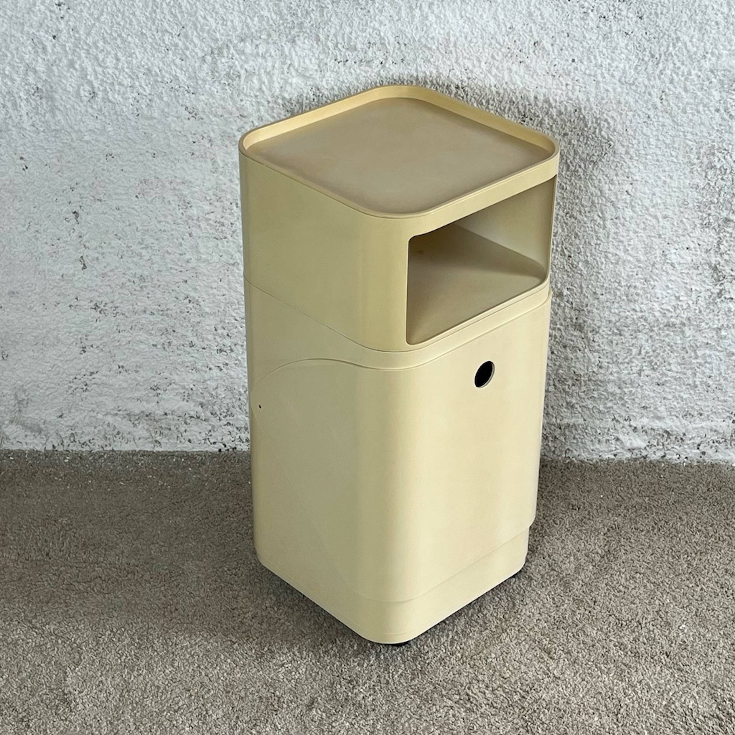 Rare Laundry Basket Container Componibili 4984 Anna Castelli design for Kartell, 60s