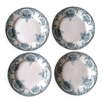 4 dessert plates from the Saint Amandinoise Pompadour collection.