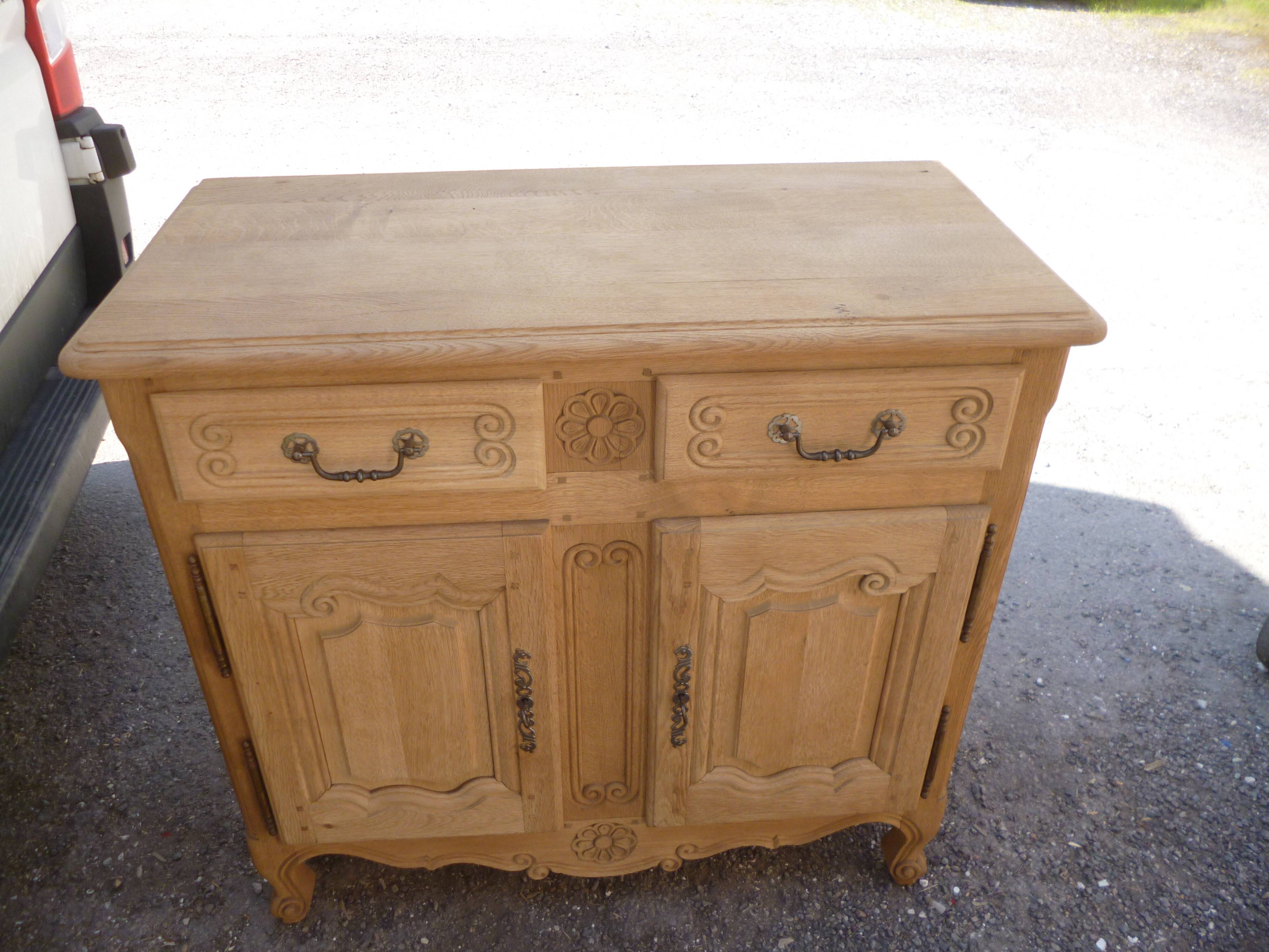 Bahut Louis XV stripped