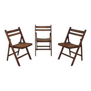 Ensemble de trois chaises - design